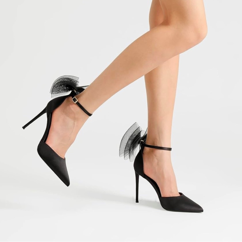 Black Satin Heels w/ Removable Bows Size 11